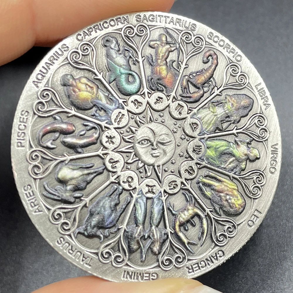 The Zodiac Challenge Coin Sun and Moon God Medal Badge 12 Constellation Color Spray Paint Symbol Lucky Coins Collectibles