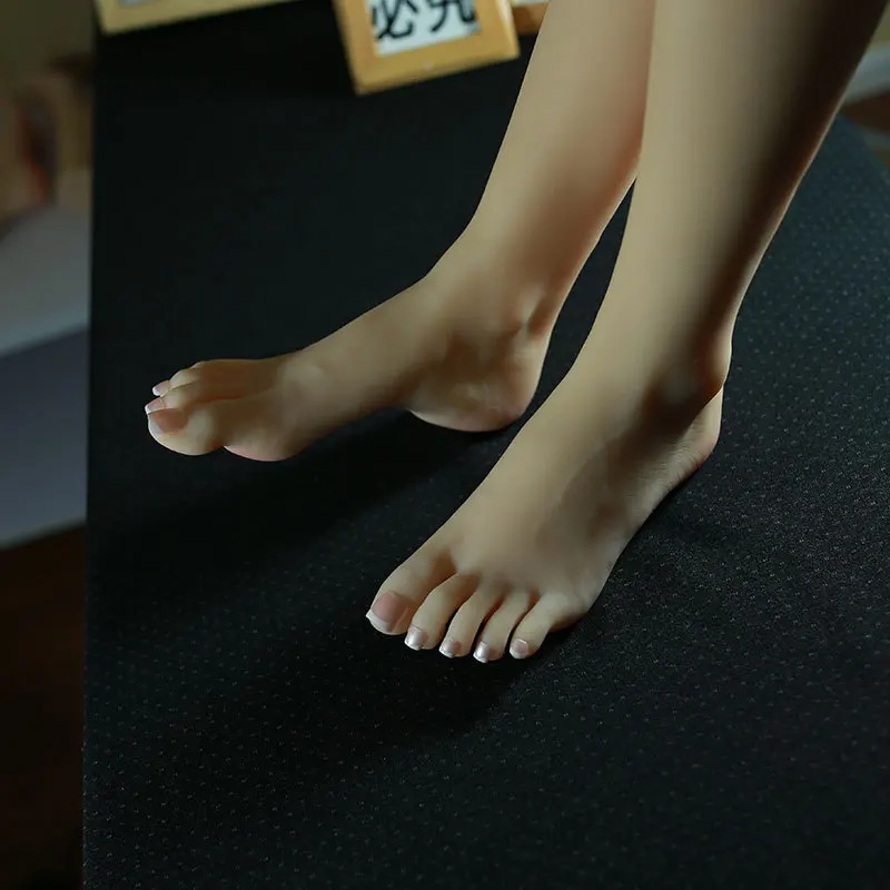 

Silicone Foot Model Female Fake Nail Leg Vertical Posture Stockings Feet Fetish Props Rubber Plastic Manicure Art Display TPE TC