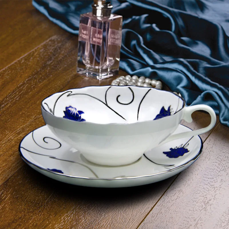 

Creative Blue Rose high-grade bone China Gold Blue enchantress coffee cup and dish English afternoon tea black tea cup and Dish