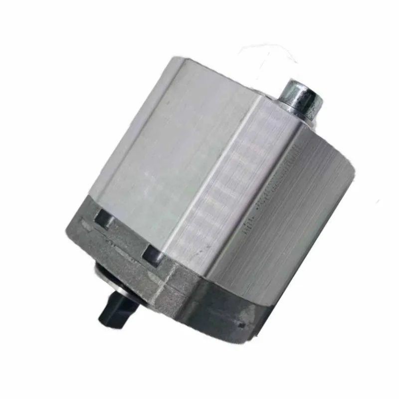 7023580 مجموعة المضخة الهيدروليكية للبيع