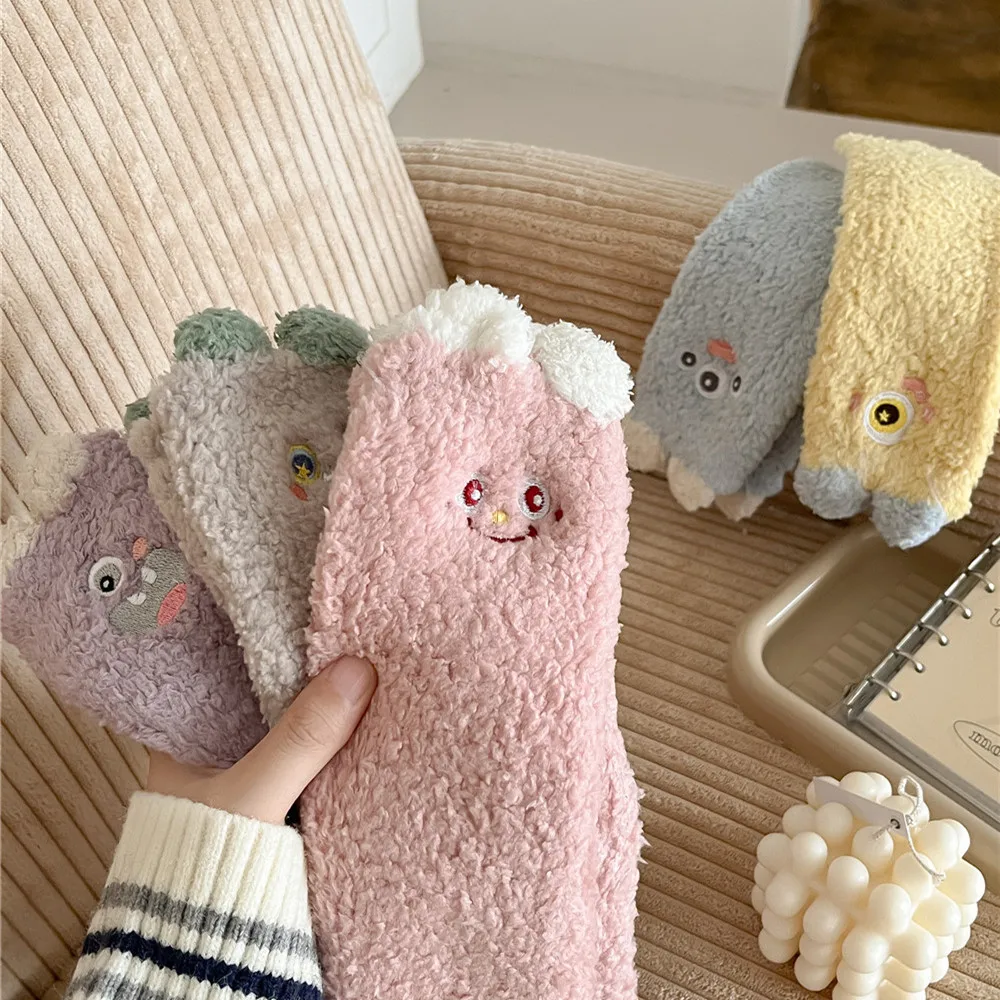 1PR Coral Fleece Lambswool Home Warm Feet Room Socks Women's Long Socks Thick Warm Cartoon Cute Binge-watching Socks