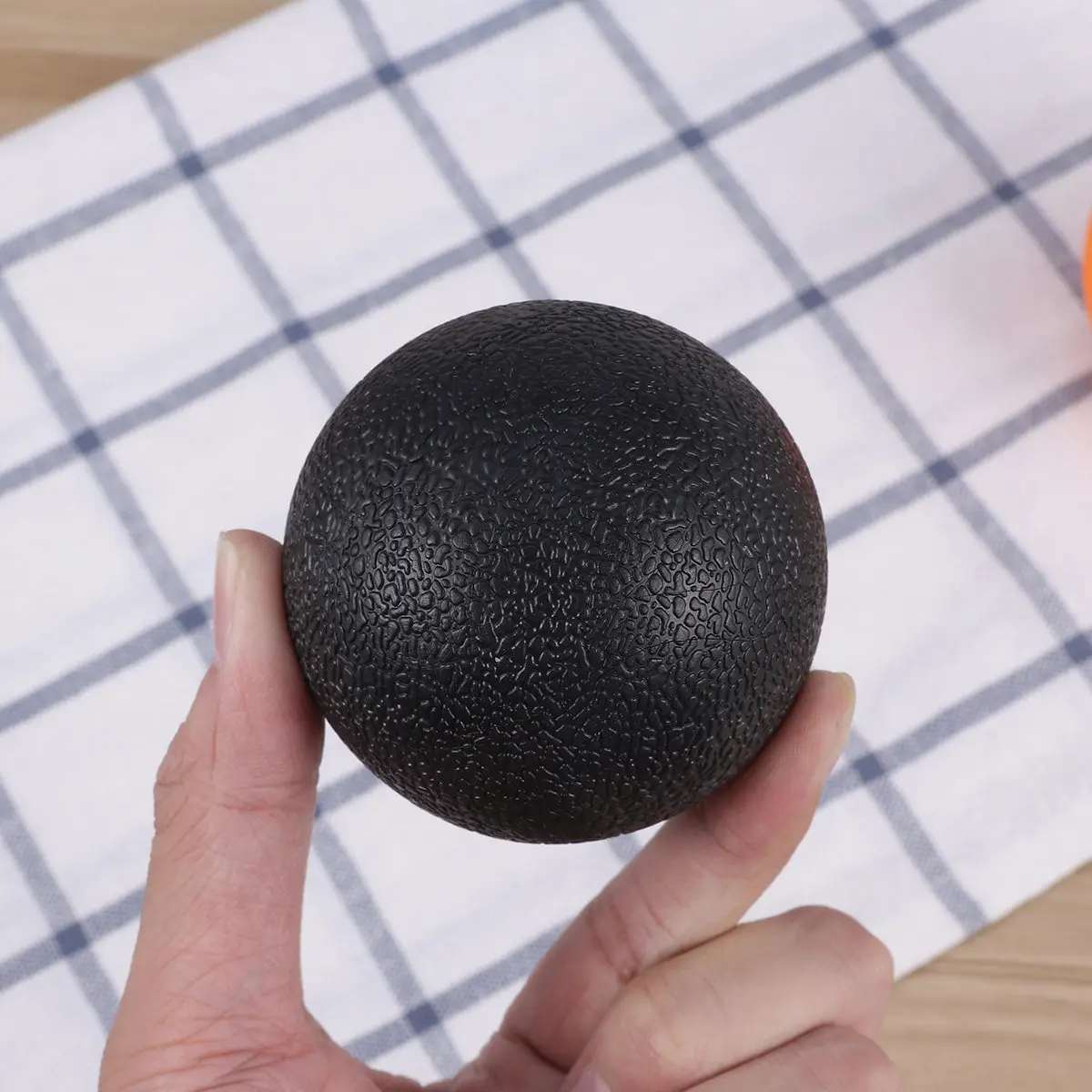 

Набор из 4-х ультрапрочных массажных мячей TPE для глубокого массажа мышц: для позвоночника, бедер, крестца, шеи, пальцев ног, физиотерапии, йоги, пилатеса