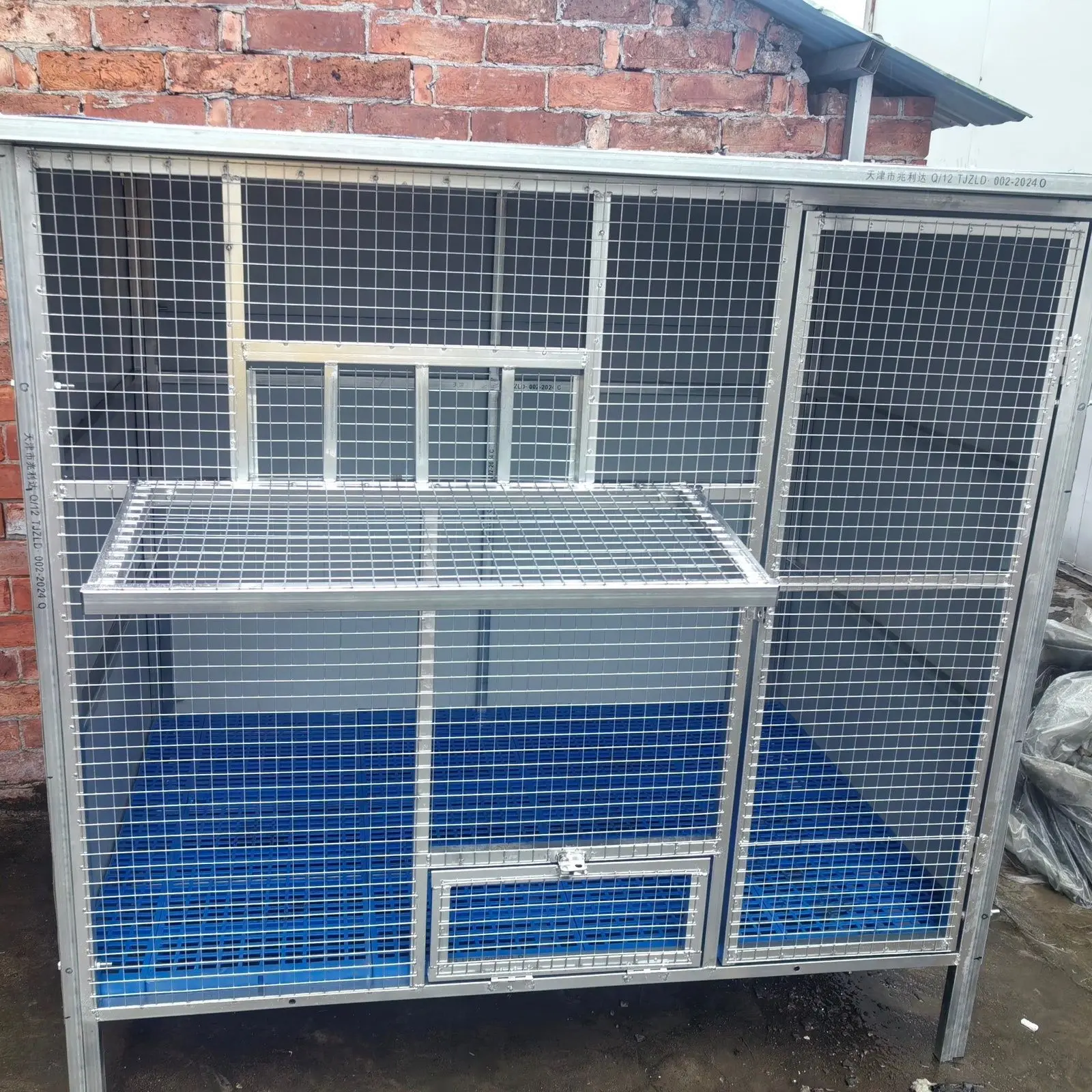 Factory Direct 2026 Small assembly pigeon loft, chicken coop assembly, customization supported. Welcome to inquire