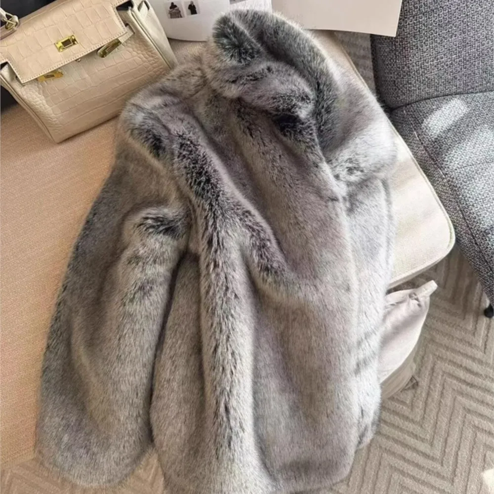 Winter Gradient Gray Lapel Collar Hairy Shaggy Faux Fur Coat Retro Full sleeve Furry Fur Women Covered Buttons Loose Outerwear