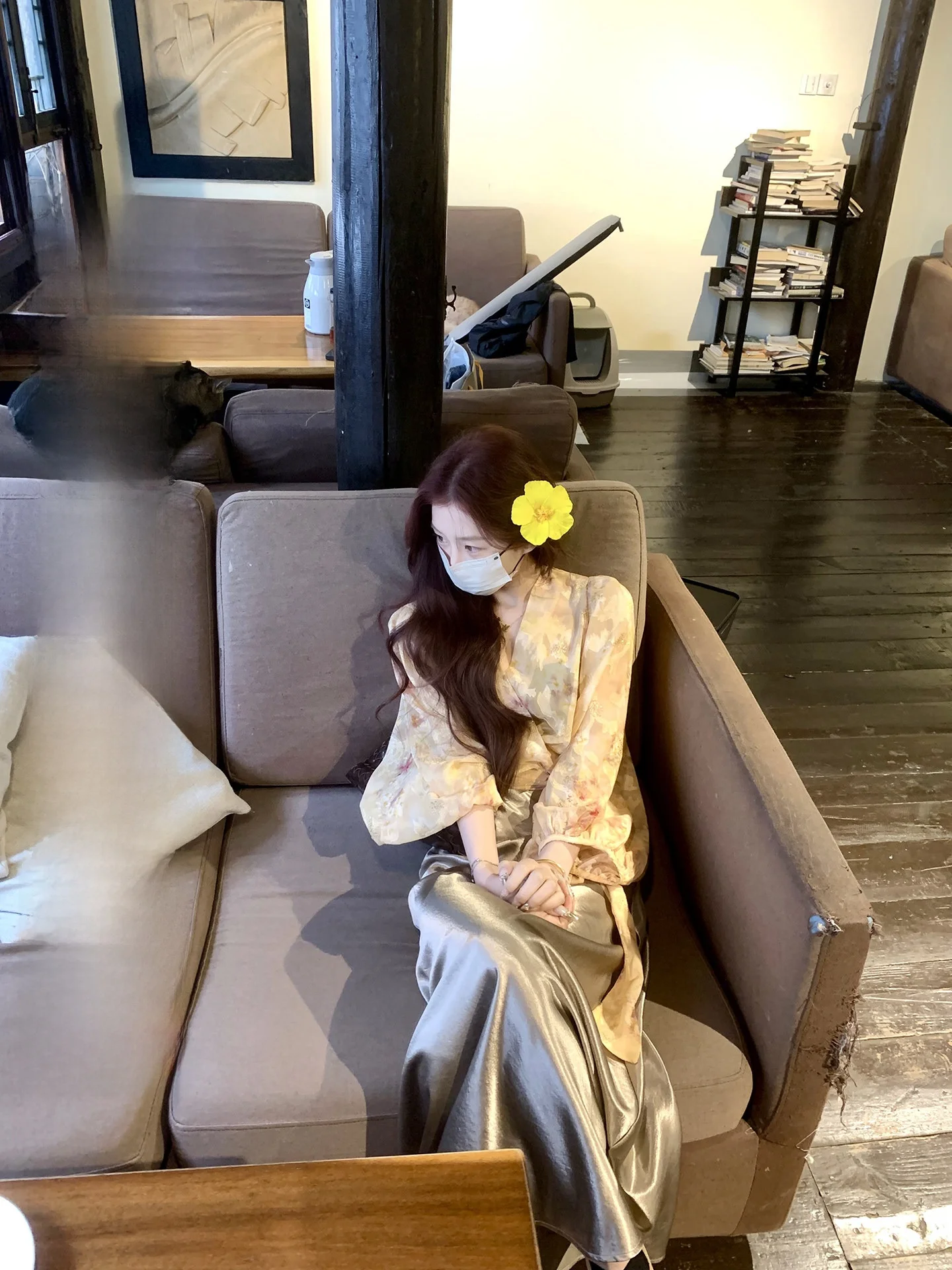 

XXIIUU Misty Gold Floral Side Tied Women's Base Layer Print T-shirt Spring Summer New Style Korean Style Long Sleeve V-neck
