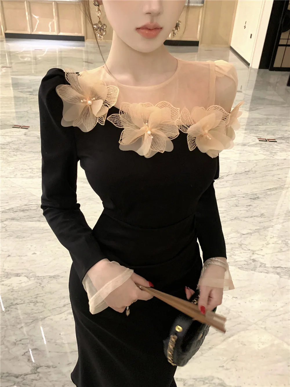 レトロな3D花柄ブラックロングスリーブドレス、セクシーなシースルーメッシュスプライス、スリムフィットボディコン、マーメイドヘムドレス、パーティー、プロム、ベスティド、ローブ、ガウン