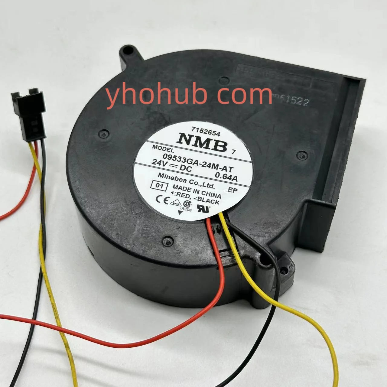 NMB-MAT 09533GA-24M-AT DC 24V 0.64A 95x95x33mm 3-Wire Server Cooling Fan