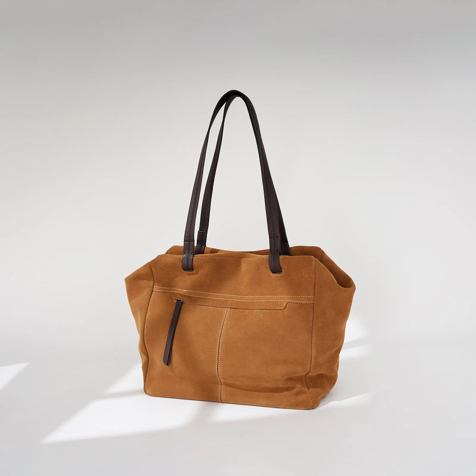 

Ergonomic Diaper Bag Backpack Padded Back Panel Ventilated Breathable Prevents Sweating Comfort on Long Outings