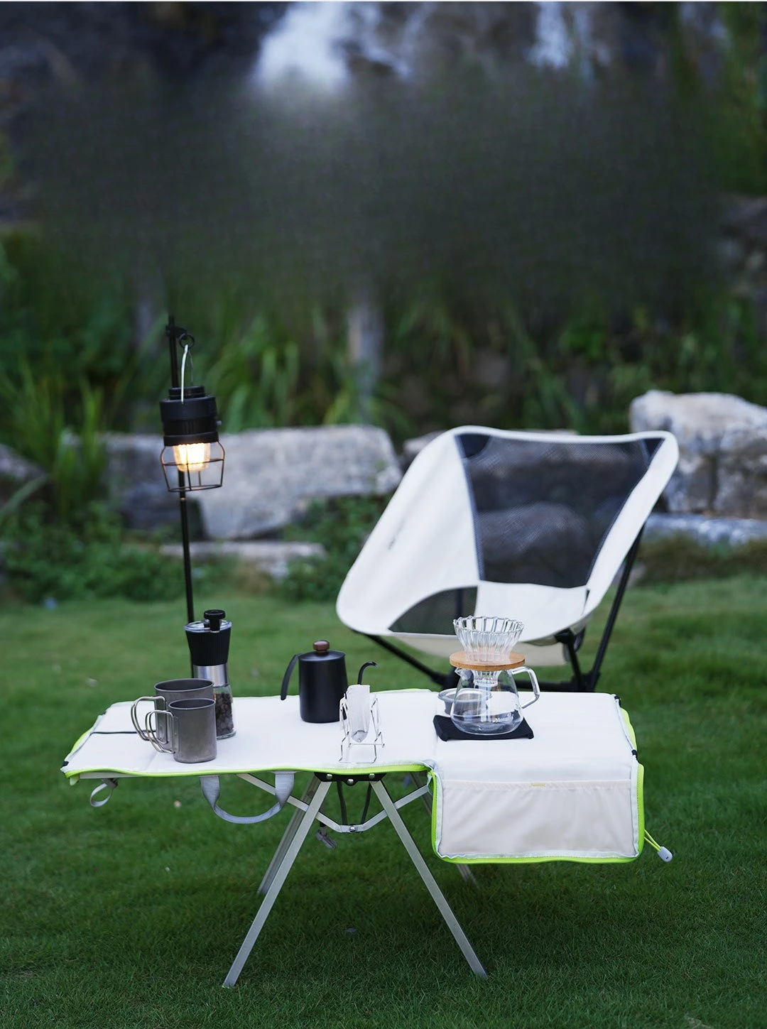 Outdoor Camping Table Foldable - Mesa e Cadeira Dobráveis para Camping