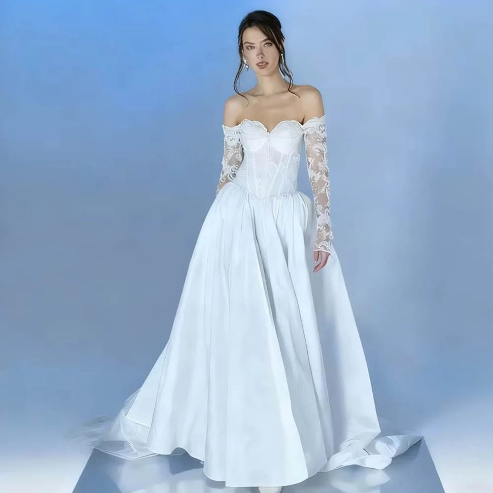 Suknia ślubna na zamówienie z odkrytymi ramionami dla panny młodej, długie rękawy, dekolt w kształcie serca, satynowa, do ziemi, z trenem.