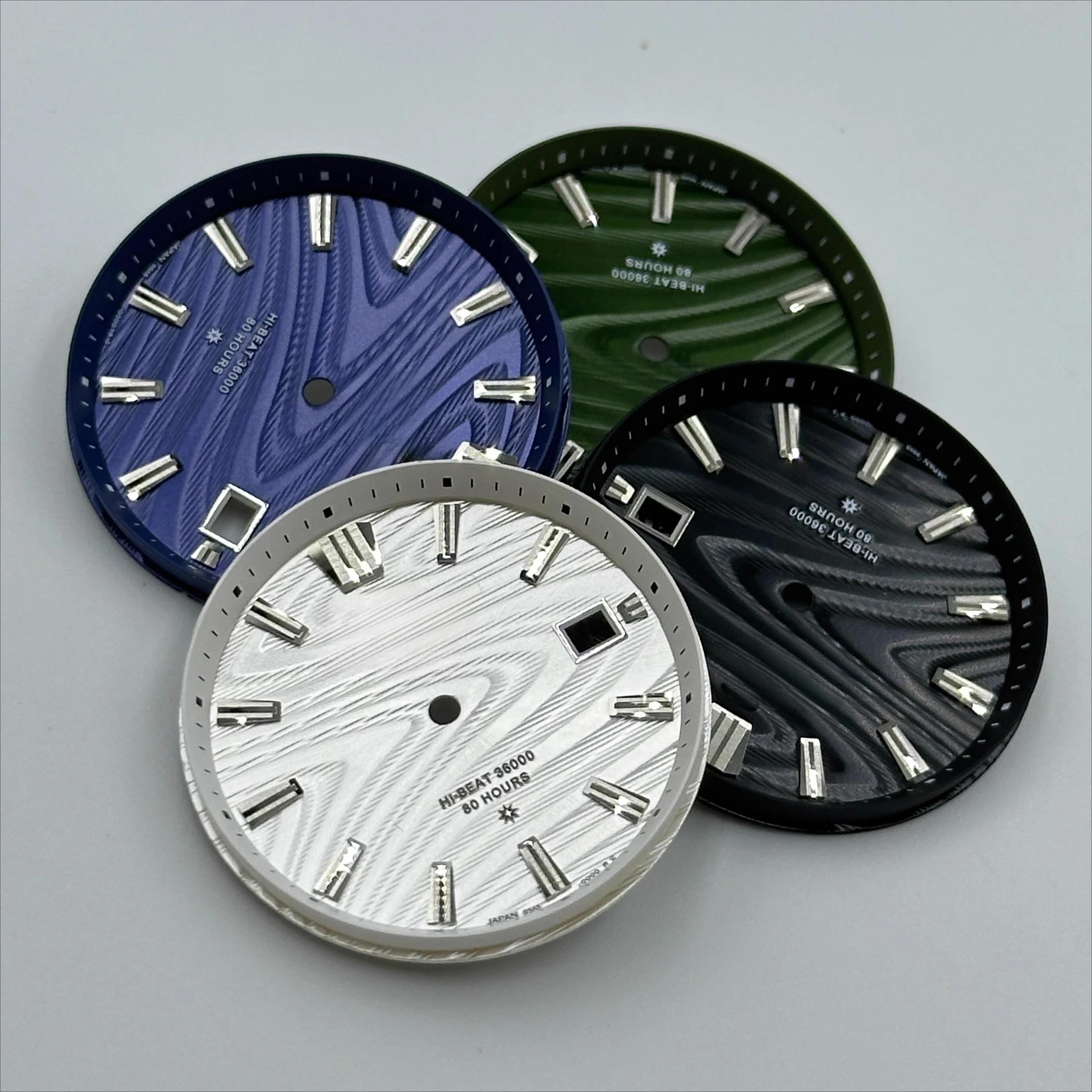 Customized New GS Mechanical Striped Dial with a Diameter of 33.3mm and No Luminous Surface NH35 Movement Dial