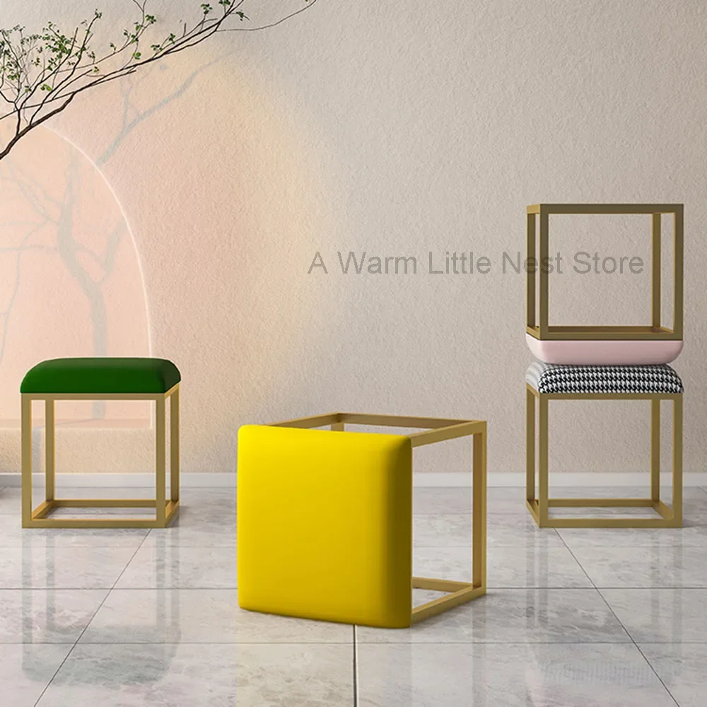 Dressers Space Saving Stool Living Room Portable Unique Modern Low Stool Individual Ultralight Taburetes Decorativos Furniture