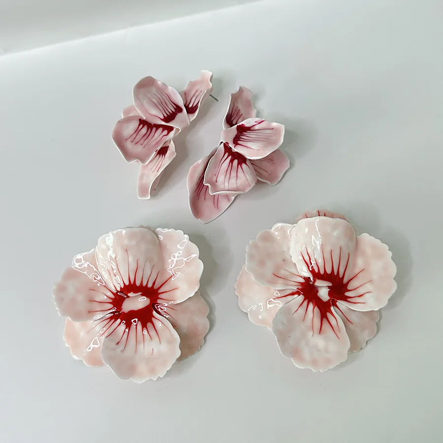 Metal Pink Drops Glaze Enamel Flower Earrings for Women Girl European and American Personality Exaggerated Romantic Jewelry Gift