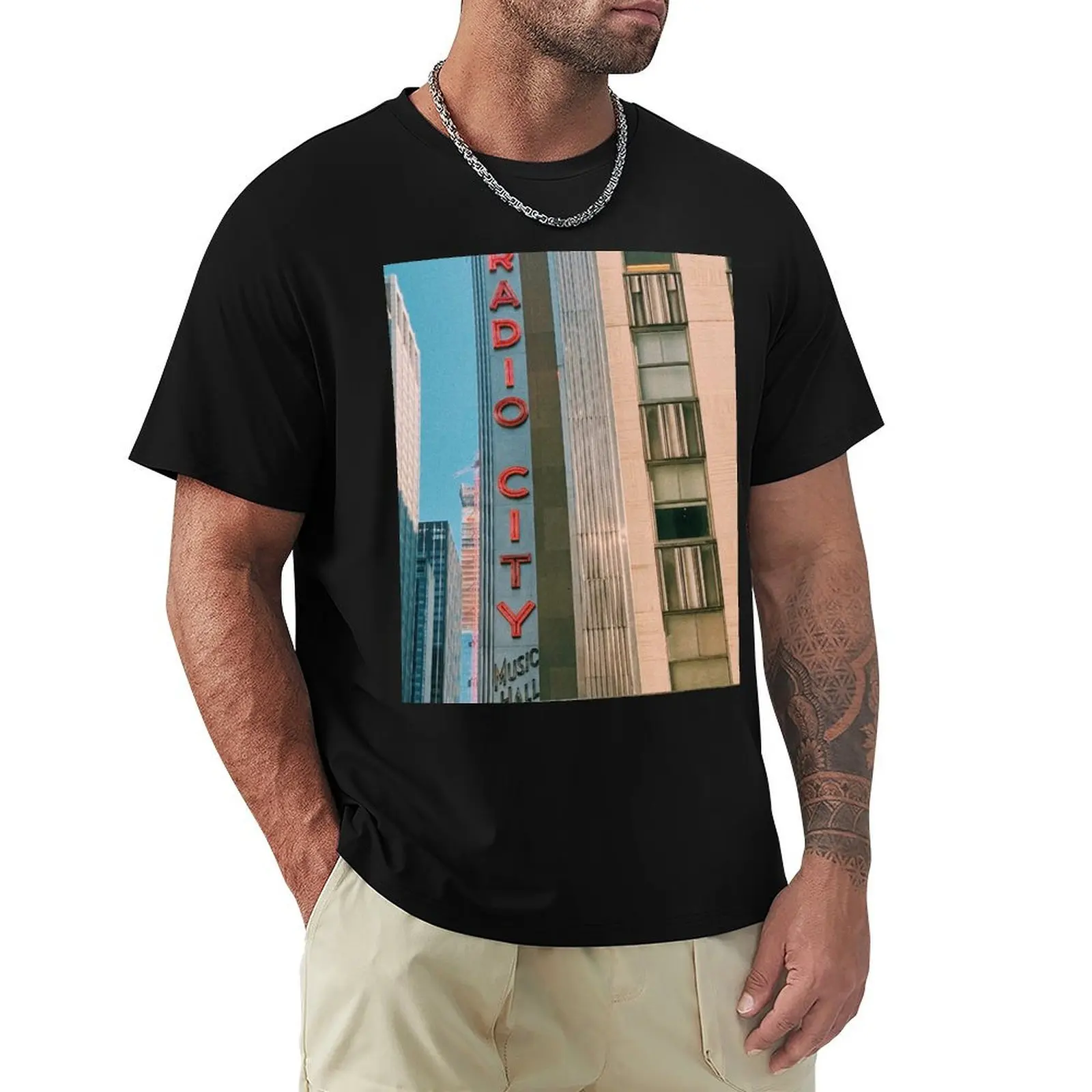 

Radio City Music Hall NYC Vintage Look T-Shirt Basic Crew Neck Short Sleeve Top