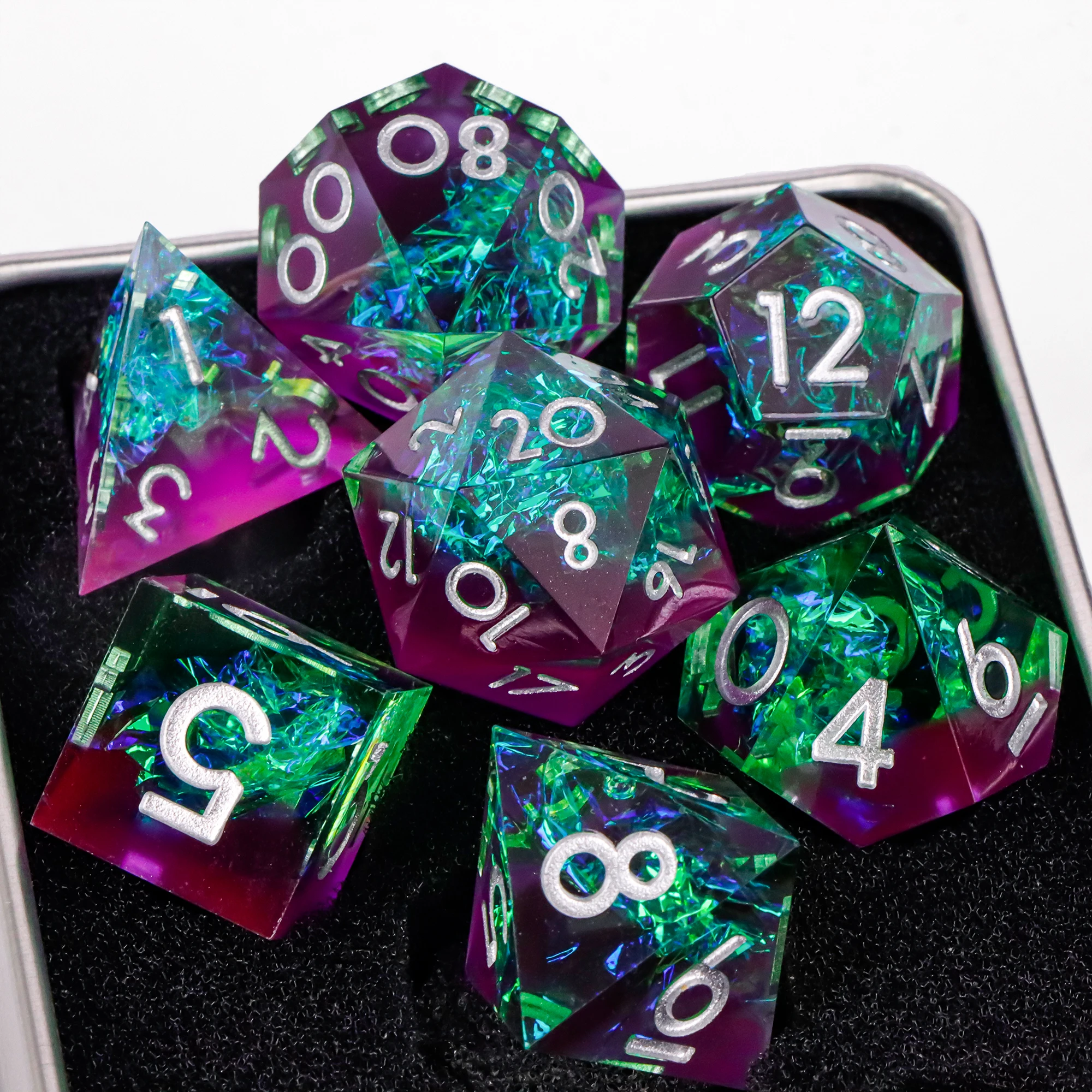 Resin Dice Set Sharp Edge Dice Handmade Resin D&D Dice Set for Dungeons and Dragons Gifts Digital Dice D20 Dice