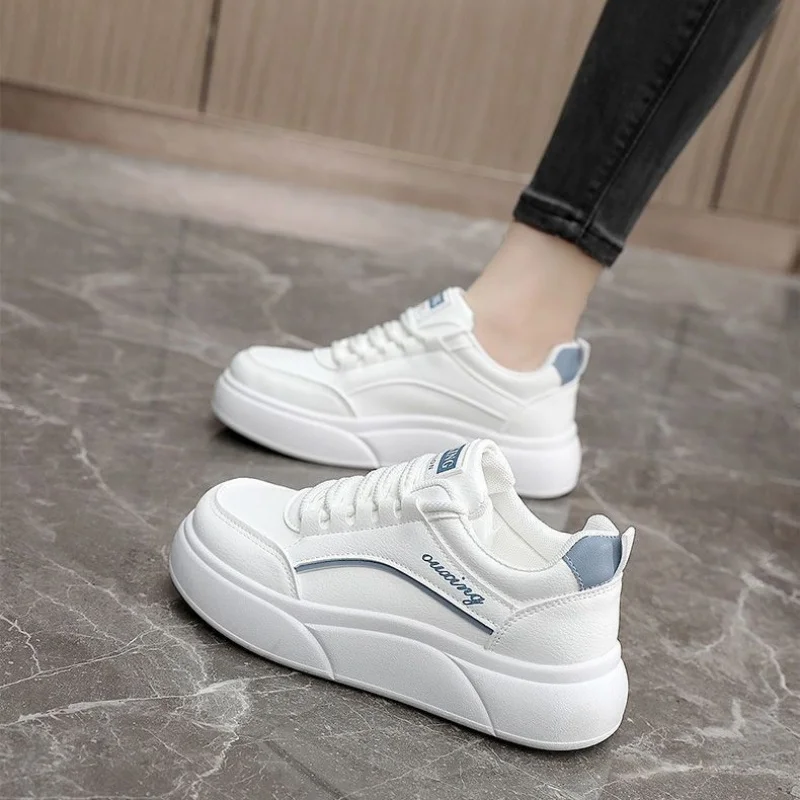 

New fashionable thick-soled, versatile sports board shoes for height increase, simple, comfortable and casual running