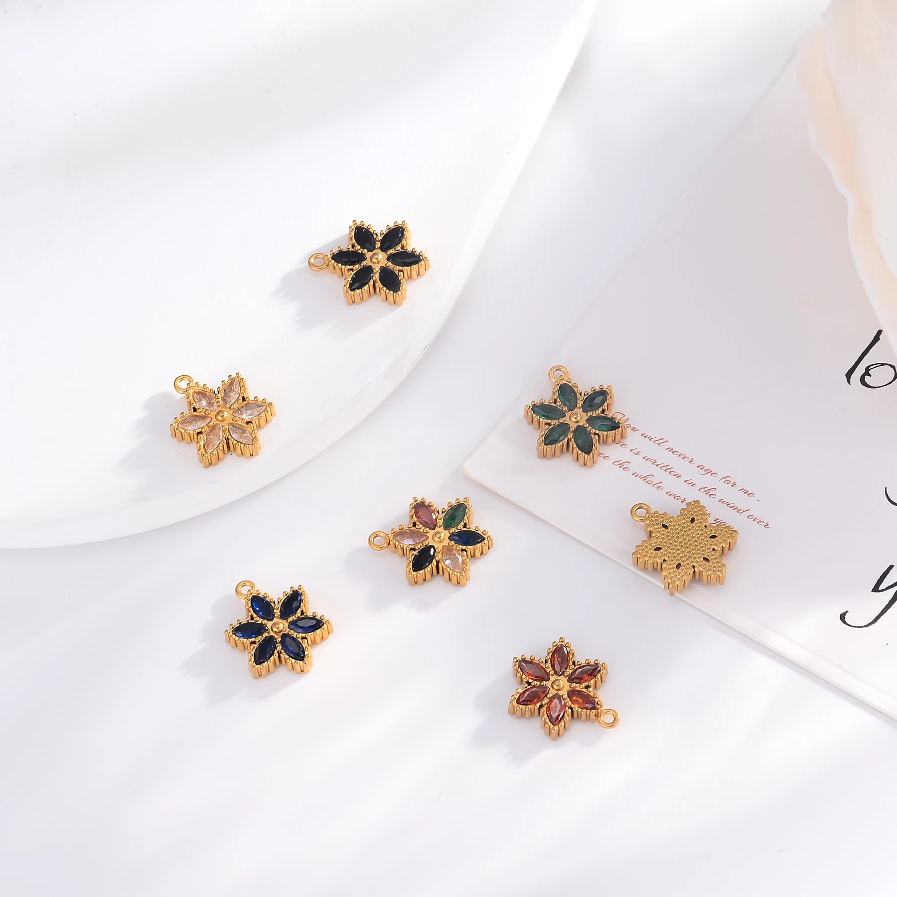 10Pcs Wholesale Stainless Steel Gold Plated Small Mini Flower Charms DIY Handmade Necklace Bracelet Earring for Women