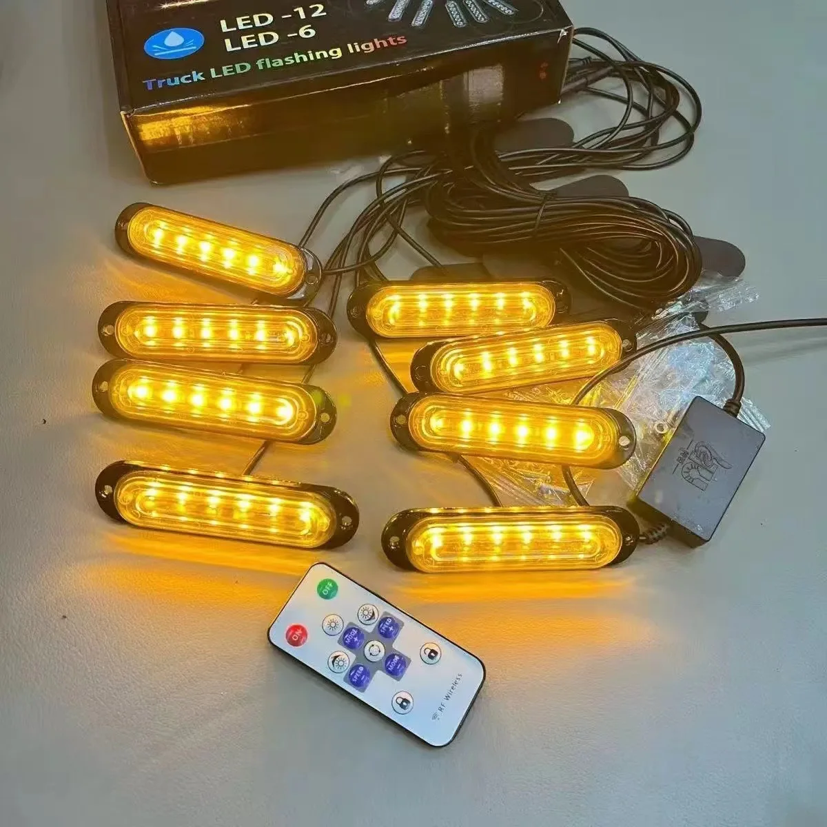 

12V-24V High-Brightness LED Truck Warning Light Universal Waterproof Small Yellow Mesh Light for Trucks New Style Modified