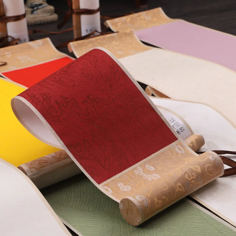 Mini Trumpet Scroll Retro Batik Hanging Painting Half-cooked Blank Book Small Hand-rolled Gilt Vertical