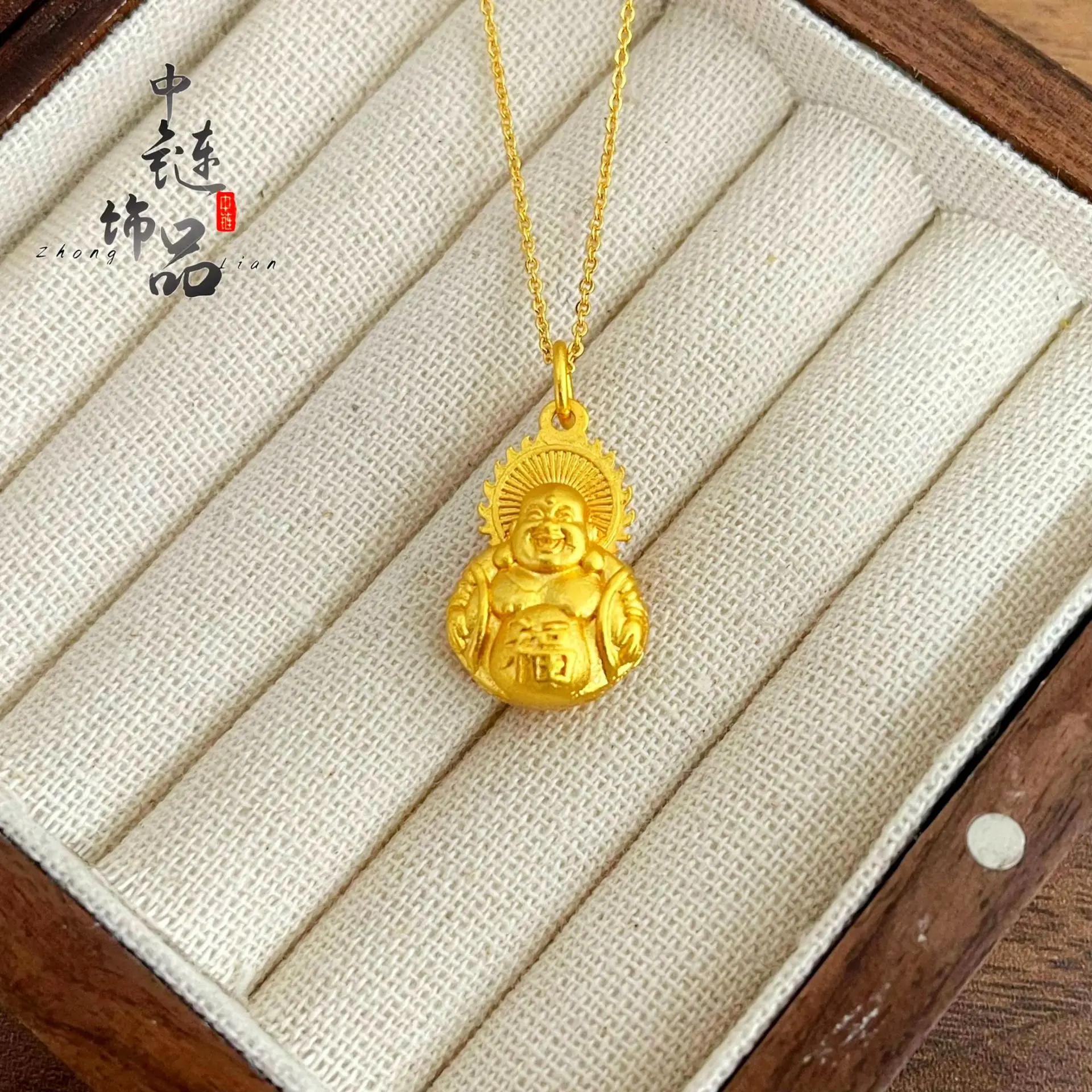 9999 gold lucky character Laughing-faced and Big-Bellied Buddha pendant, wholesale available