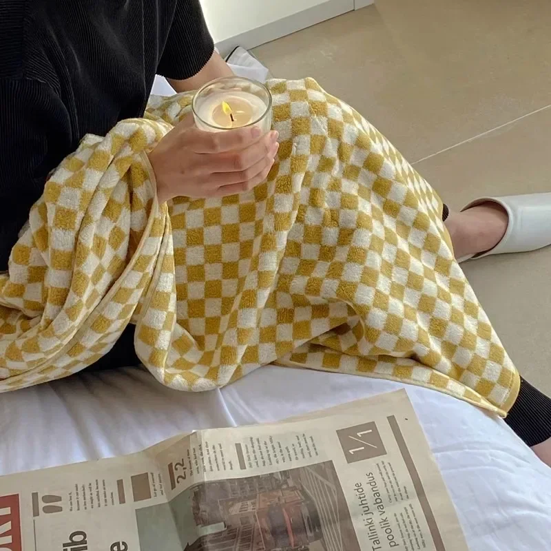 Vintage Plaid Bath Towel Checkerboard Hand Towel Absorbent Face Bathroom Home Hotel Outdoor Comfortable Towels Kawaii