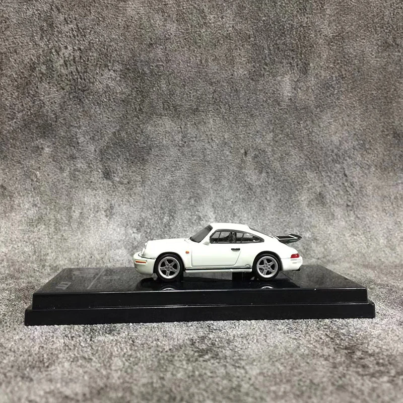 Para 1:64 Model Car RUF 1987 CTR-1 911 & 2012 CTR-3 Clubsport 997 Alloy Vehicle - White
