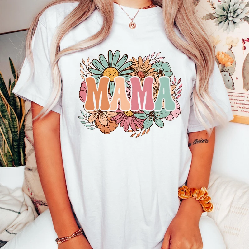 Retro Flower MAMA Graphic T Shirts Women Mothers Day Gift for New Mom Cute Mama T-shirt Leopard Lightning Mama Crew Neck T-shirt