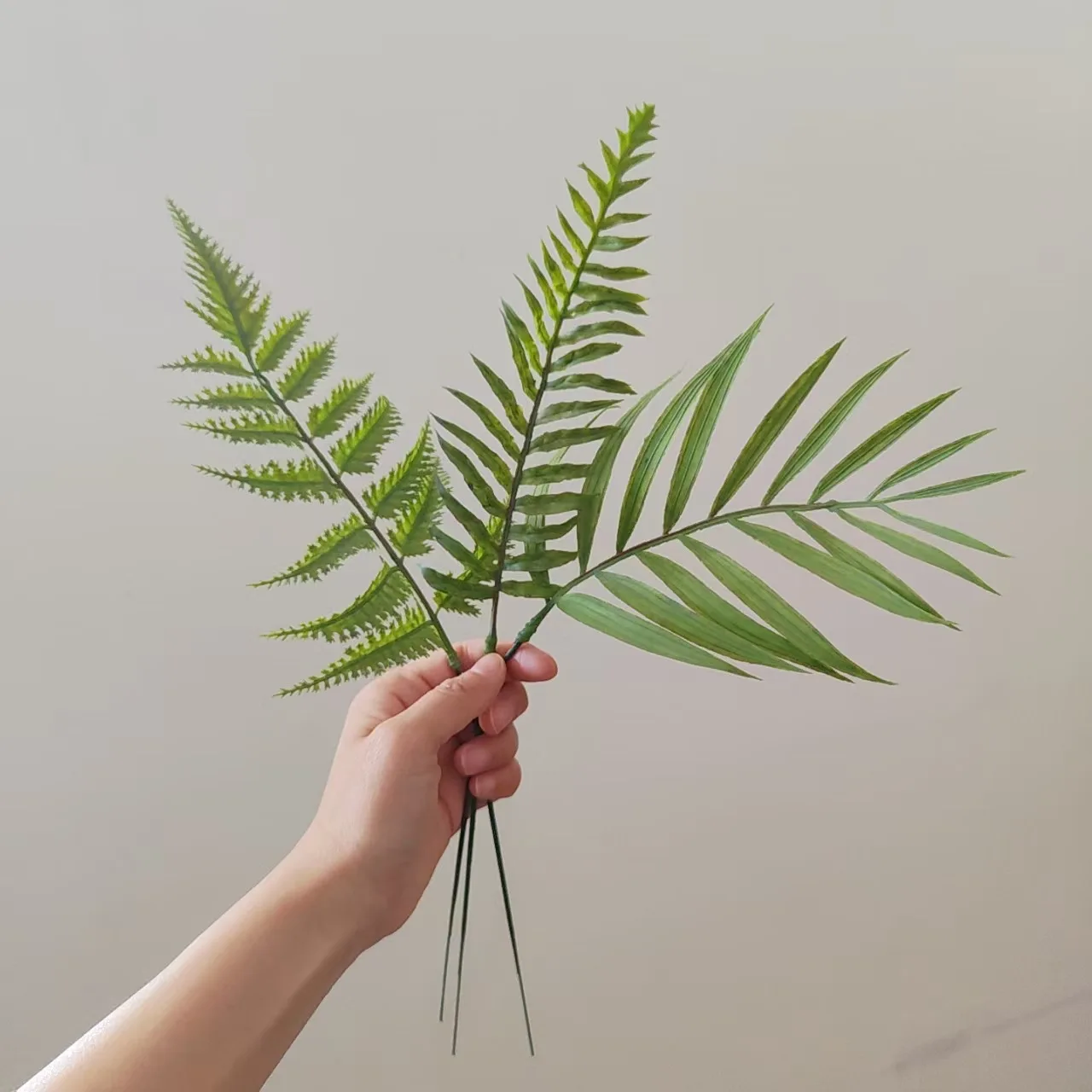 Decorative Leaf Plush Single Leaf Decor Artificial Plants Lightweight Silk Fabric Plants For Wedding Home Decoration Party
