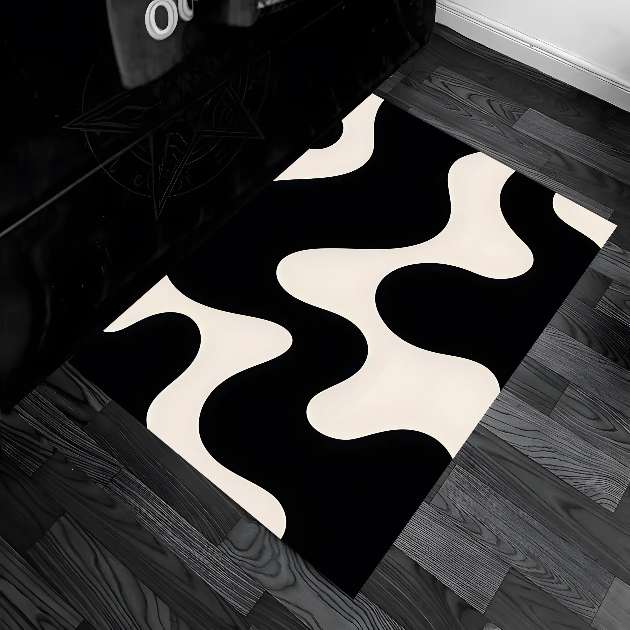 Black and White Irregular Wavy Modern Minimalist Style Housewarming Rug for Living Room, Bedroom, and Bedside, Creating a Sophisticated and Relaxing Home Atmosphere