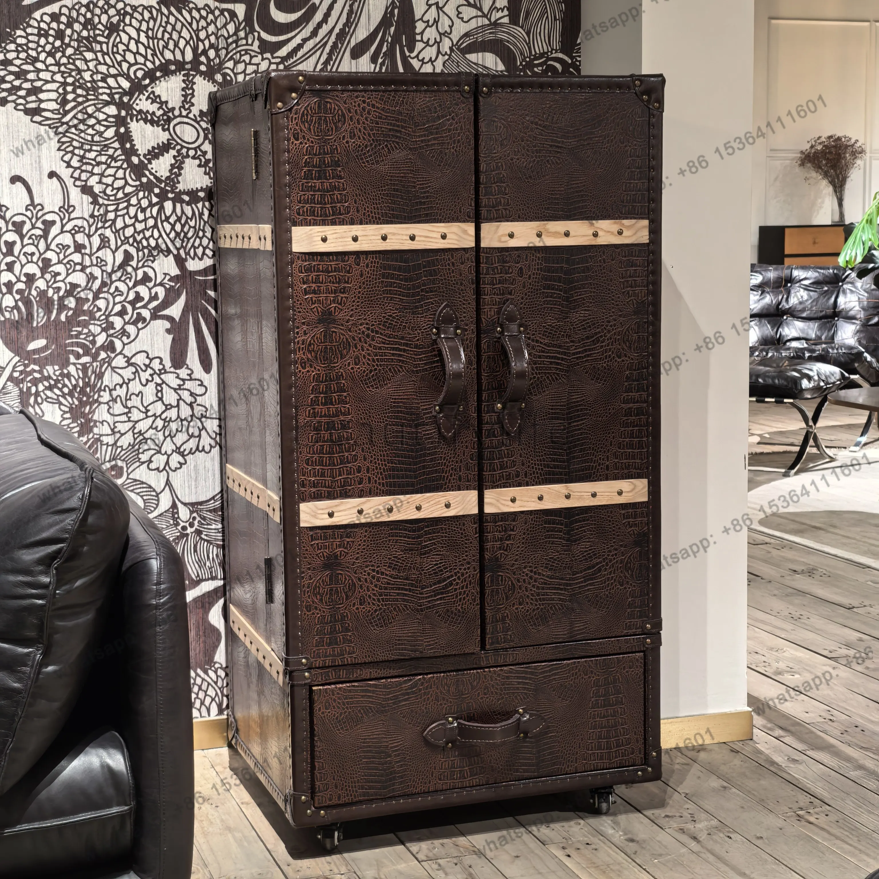 

Средневековый элитный винный шкаф в стиле ретро, модель тяжелой промышленности ручной работы, гостиная, домашний клуб, гостиничность