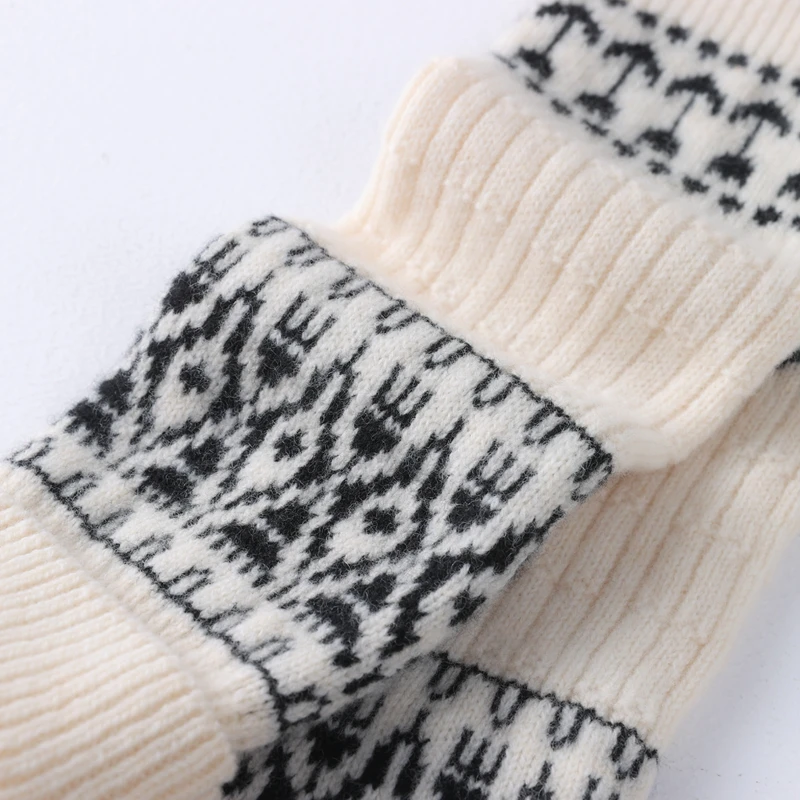 Autumn And Winter Women's Wool Socks Knitted Keep Warm Calf Sleeves Rhombic Stacked Socks And Pantyhose Stacked