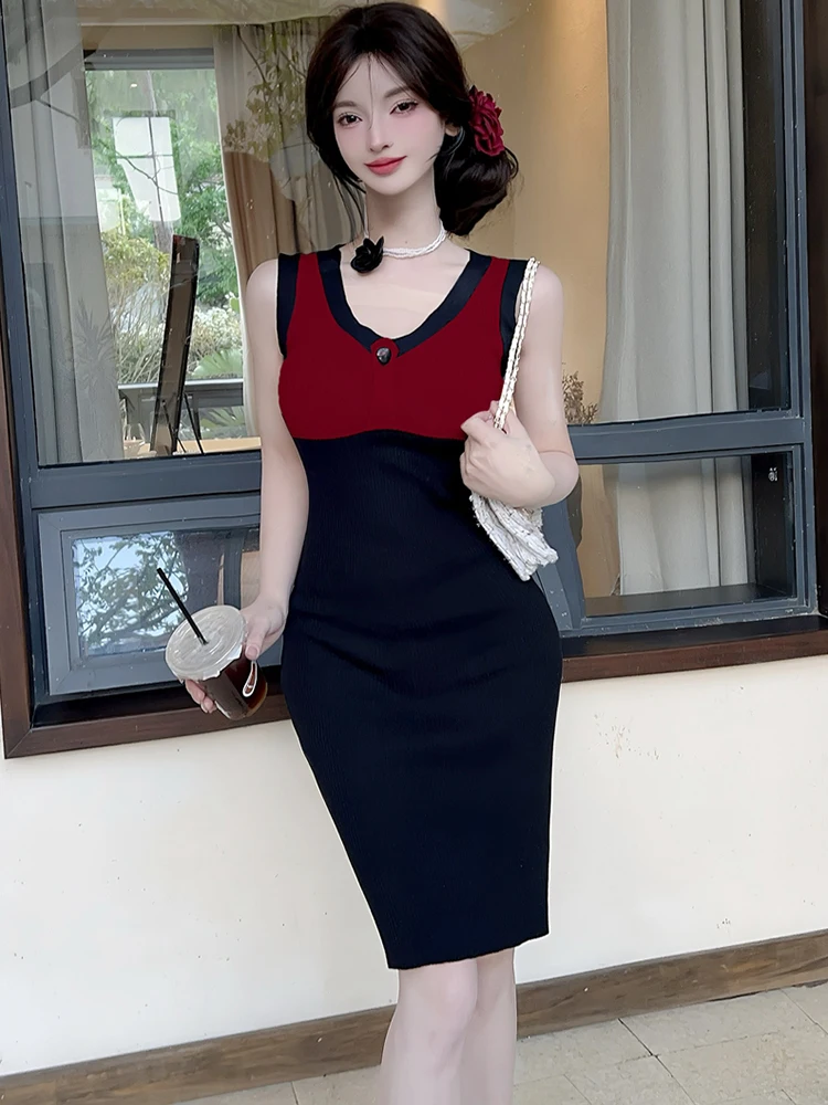 Summer White and Black Patchwork Knitted Sweater Dress Women Elegant Hip Wrap Sexy Midi Dress 2025 Korean Vintage Bodycon Dress