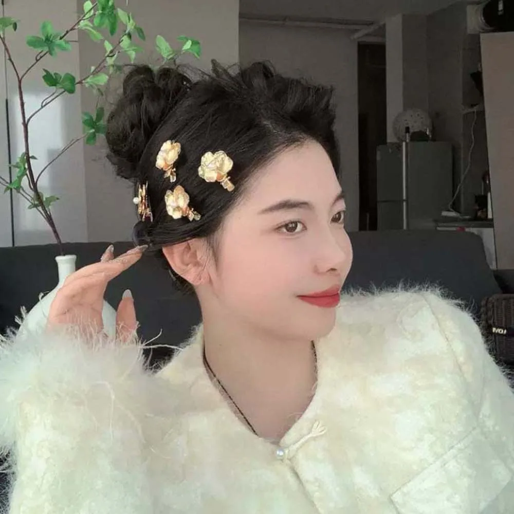 

5pcs Elegant Golden Flower Hair Forks Hairstyle Tools French Style Pearl Side Clips Retro Hair Accessories Wave Alloy Barrettes