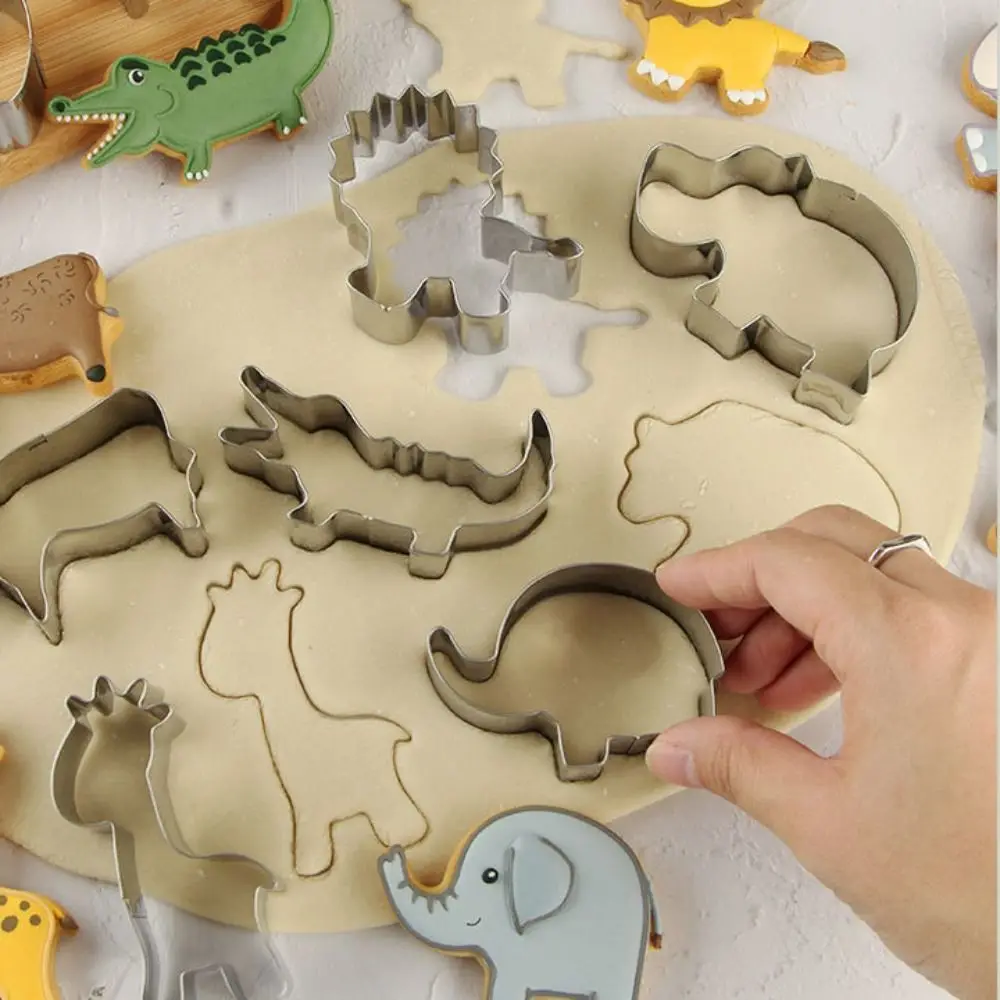 

Professional Cartoon Dinosaur Biscuit Mold Animal Shape Cute Dinosaur Cookie Cutters Stainless Stell Biscuit Cutting Festivals