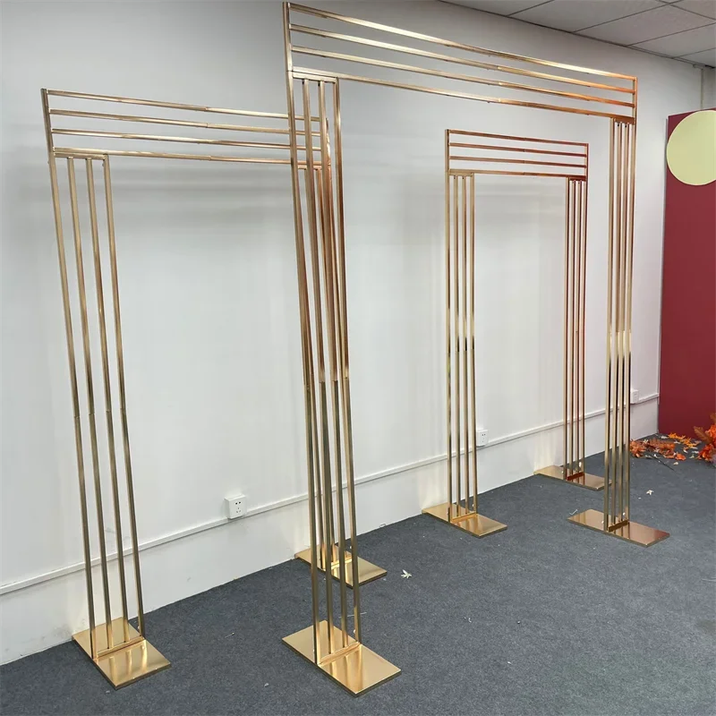 Modernes Gold-Metall-Hochzeitsbogen-Set, Rechteckiger Vertikaler Lamellen-Hintergrund, Luxuriöser Quadratischer Säulenständer für Zeremonienbühnen-Dekoration – Detail 5