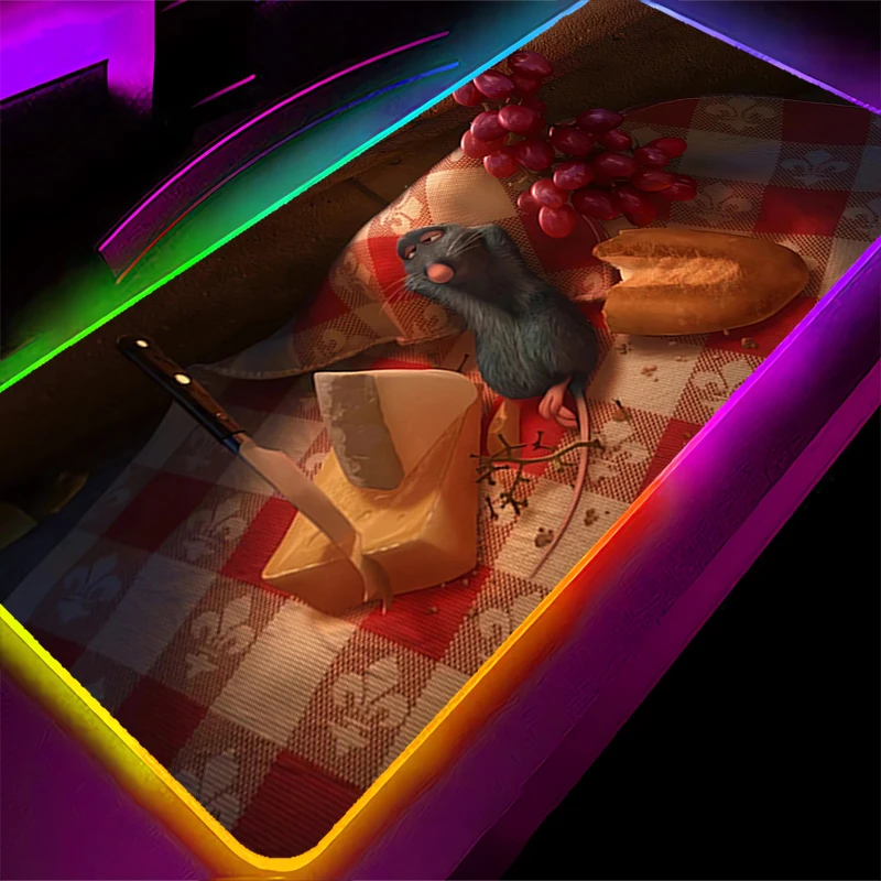 Tapis de souris LED RGB en caoutchouc, motif de jeu, accessoires PC, tapis de bureau, antidérapant, pour bureau, r-ratatouille, clavier