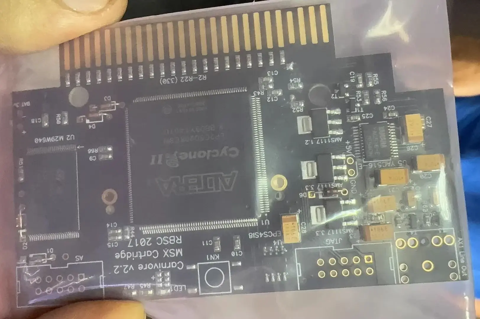 Cartão de gravação MSX Carnivore2 suporta hosts MSX, MSX2, MSX2 + MSX R, equipado com FlashROM, interface de cartão CF e função FMPAC