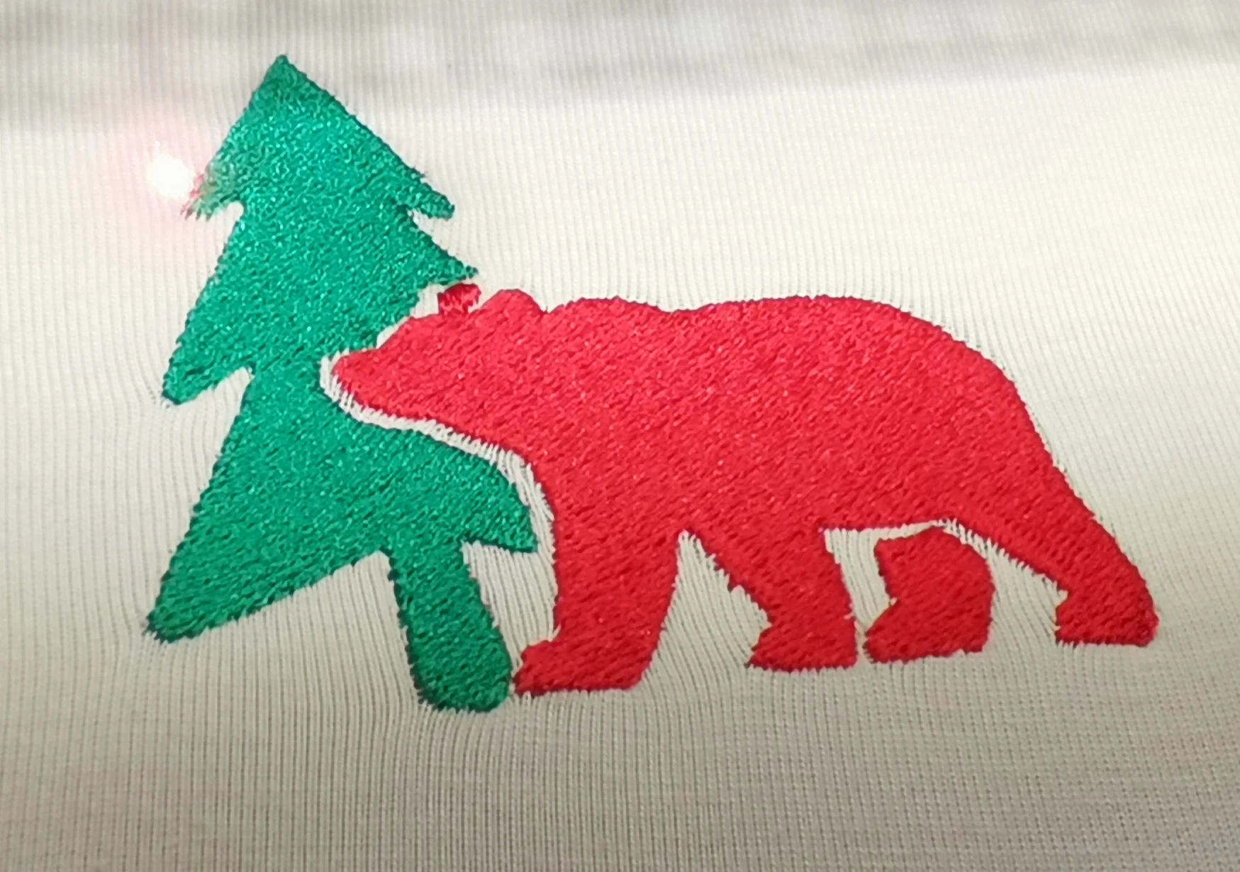 

Bear Tree Embroidery Tops T-shirts New Listing Embroidered Bear T Shirt High Quality Luxury Kawaii Animal Embroidered Tee-shirt