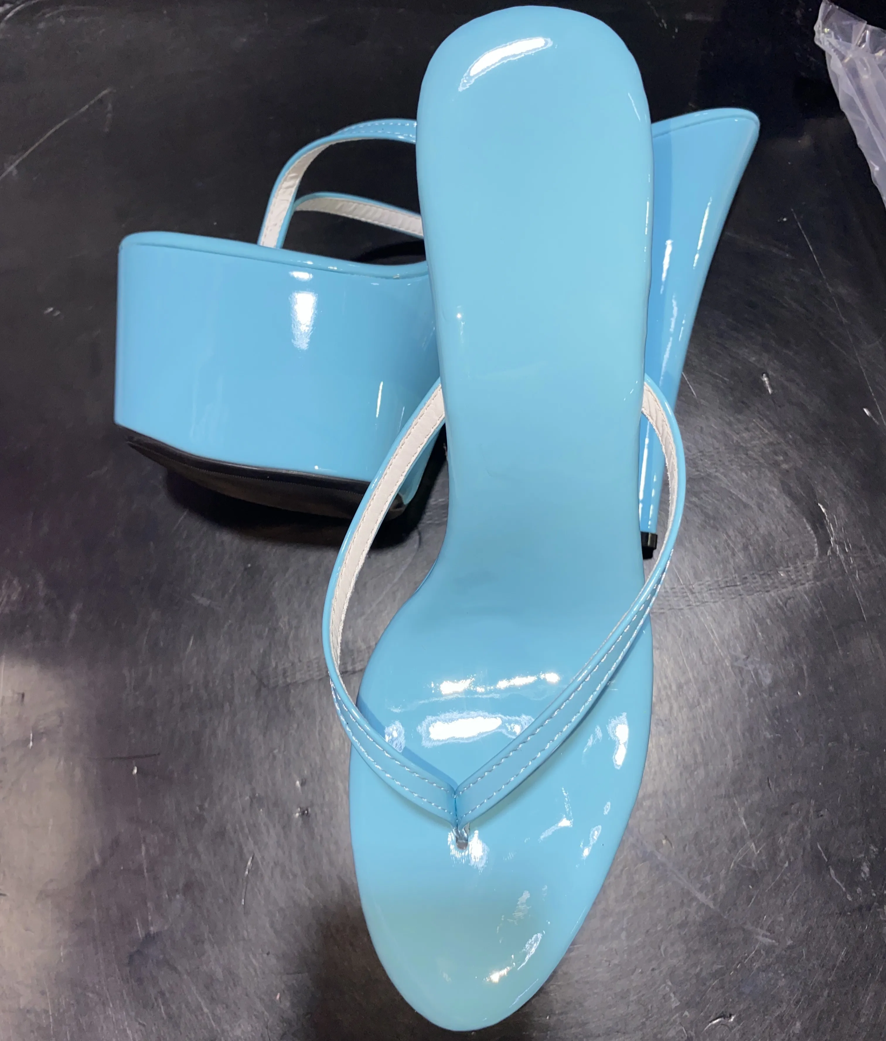 Sky blue 8 inch fashion princess sandals, sexy model stage flip-flops, 20cm summer runway slippers color can be customized