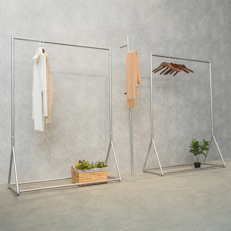 Clothing store display rack, floor mounted combination hanger, floor mounted women's clothing hanging display, side hanging rack