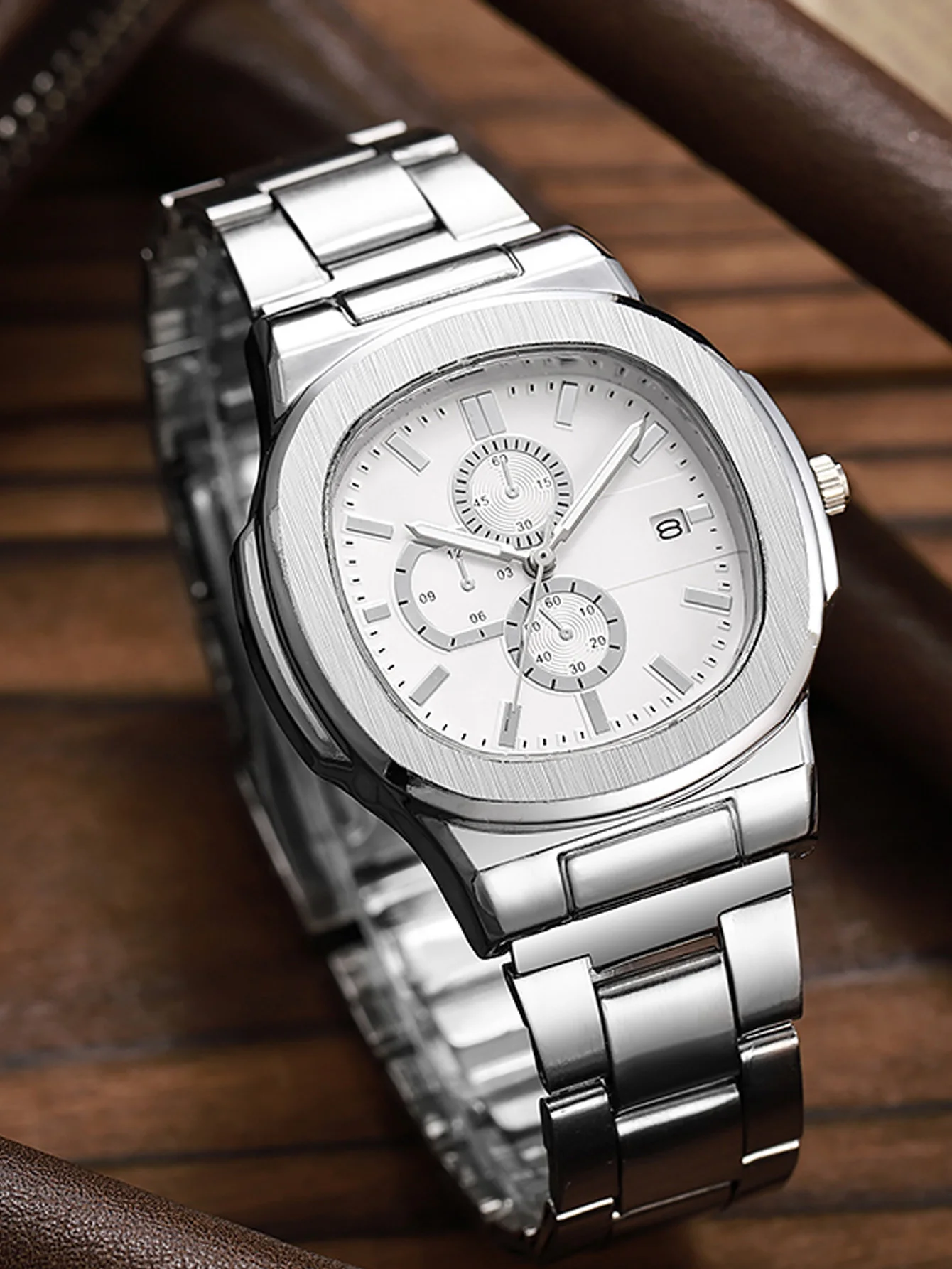 

Роскошные серебряные часы Nautilus Chronograph - многофункциональные кварцевые наручные часы с 4-цветным циферблатом и стальным браслетом