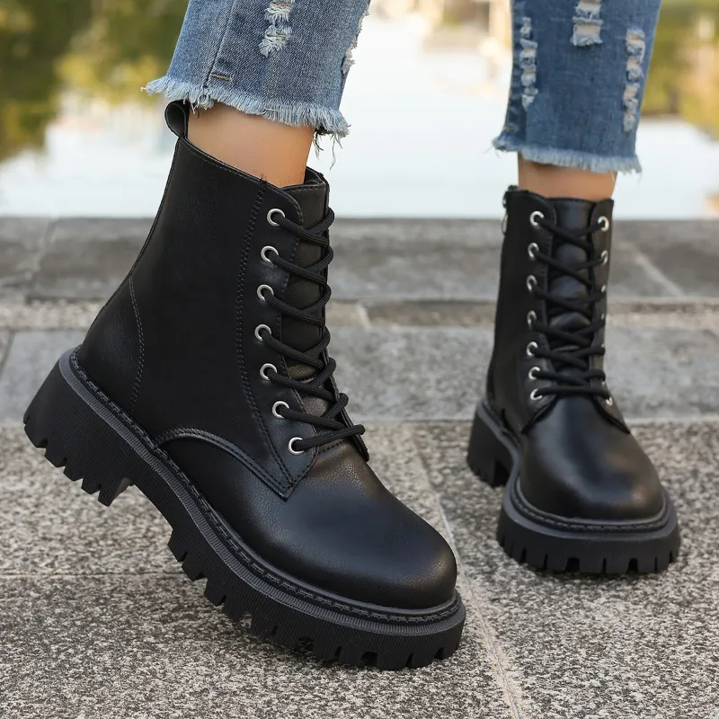 جديد 2025 شتاء ناعم جديد عصري وبسيط الأكثر مبيعًا ملابس مريحة للنساء كلاسيكية متوسطة الجودة أحذية عصرية قصيرة دافئة #6