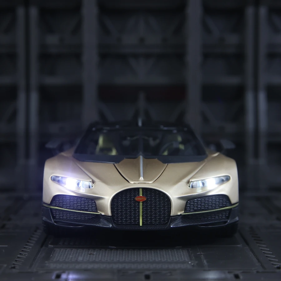 1: 24 simulation Bugatti tourbillon alloy car model ornament, door can be opened with sound and light, sports car gift