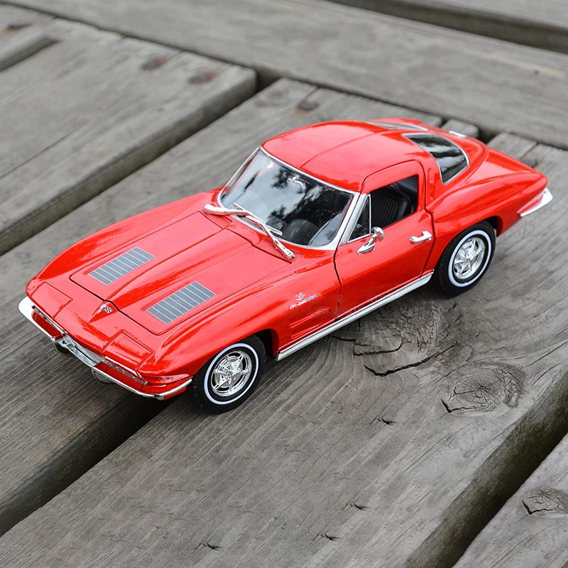 WELLY 1:24 Chevrolet Corvette 1963 Alloy Car Model Diecasts & Toy Vehicles Collect Car Toy Boy Birthday gifts