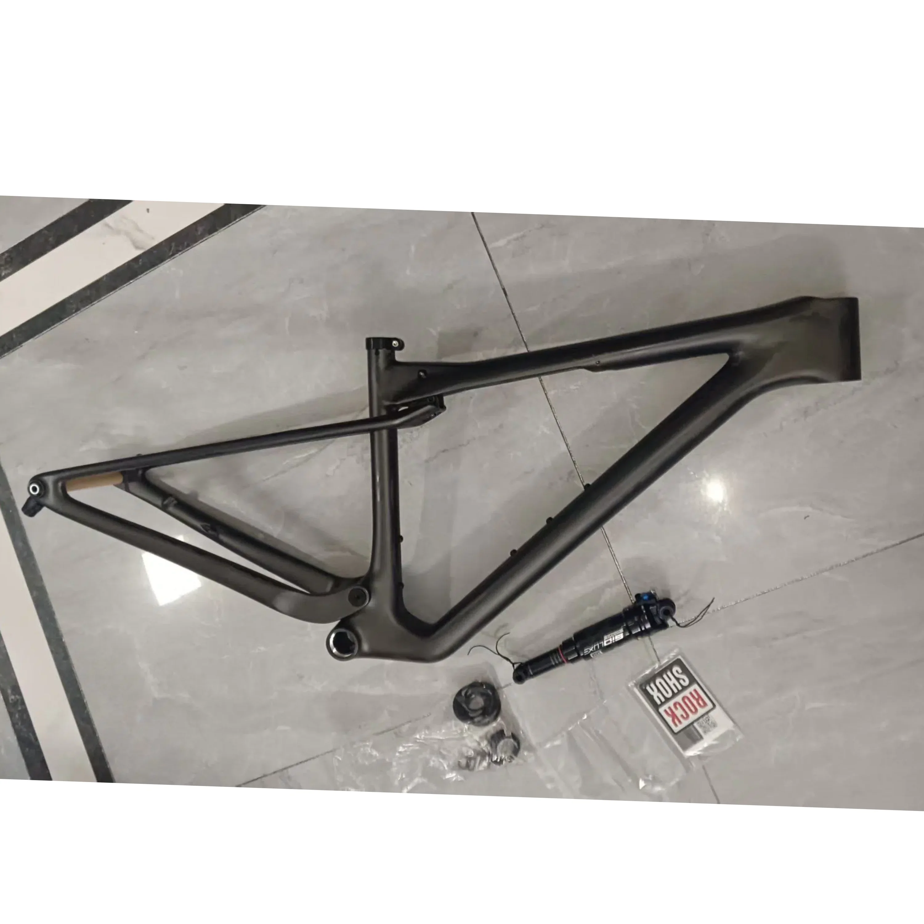 

T1100 Full Carbon Fiber Suspension MTB Bike Frame XC 29er Boost UDH Size S M L with Shock Absorber 210x50mm OEM Colors