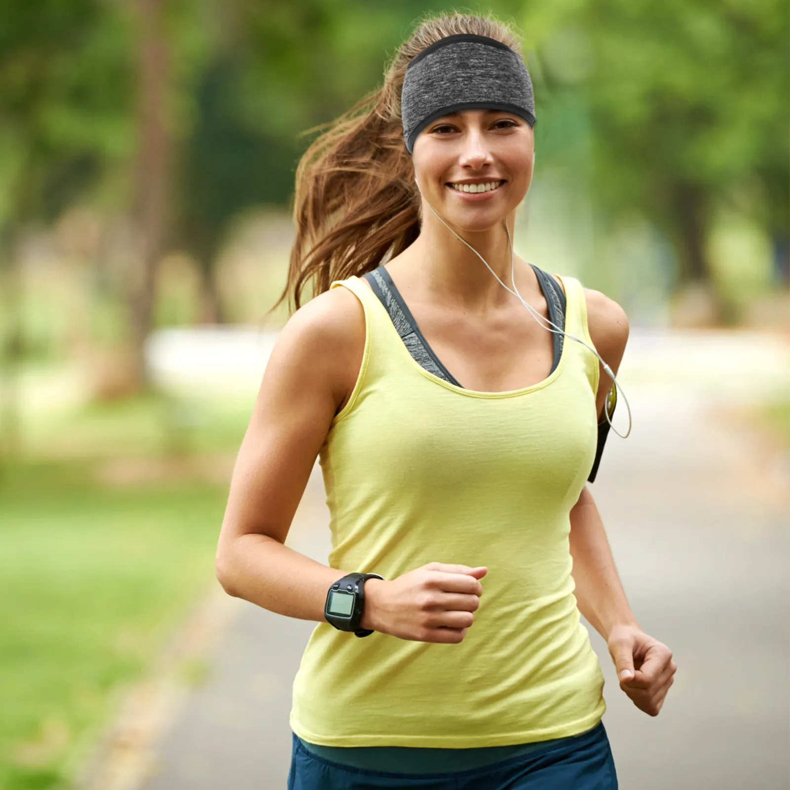 

Men Women Running Headband Fleece Ear Warmer Windproof Sports Headband for Winter Outdoors Football Headbands for Men