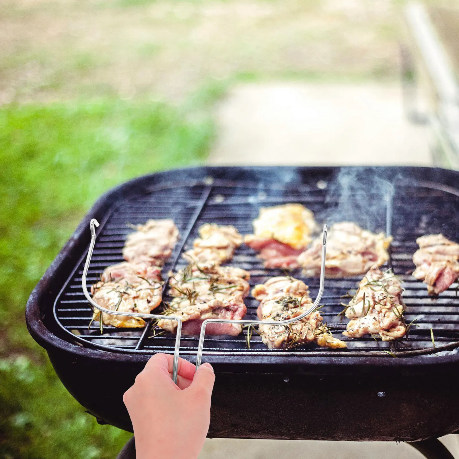 

1pcs Bbq Tongs Grill Chicken Clip Anti-Scald Food Tong For Oven Air Fryer Kitchen Roasting Tool Rotating Meat Fork Grilling