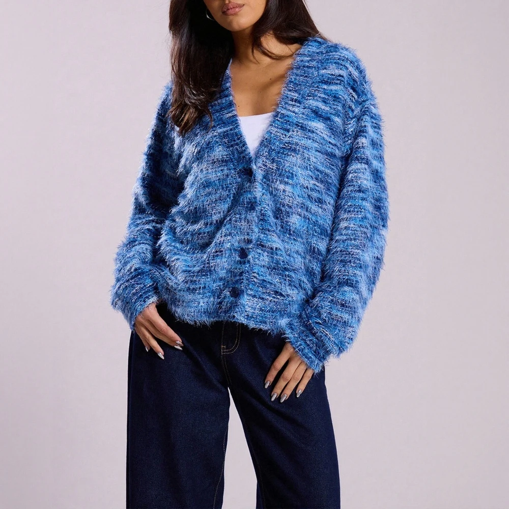 

Women's Long Sleeve V-Neck Cardigan Solid Color Basic Casual Open Front Knitwear Autumn Winter Fashion Single Breasted