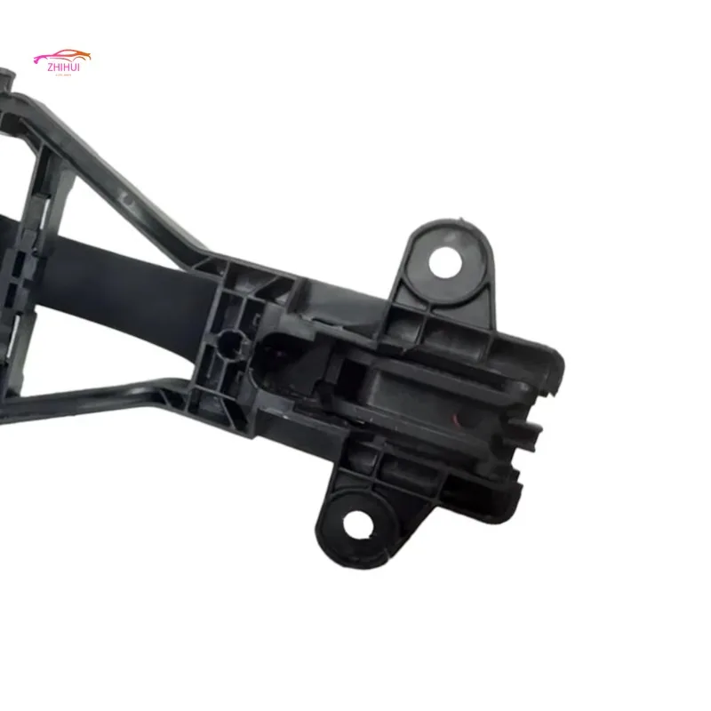 OEM 31440082 31440083 31276164 Car Front Door Handle Bracket External Handle Bracket Left For Volvo V40 XC60 S60 V60