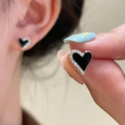 Shiny Black Heart Design Stud Earrings, Alloy Jewelry with Imitation Zircon Decor, Elegant Simple Style Jewelry Beautiful Style